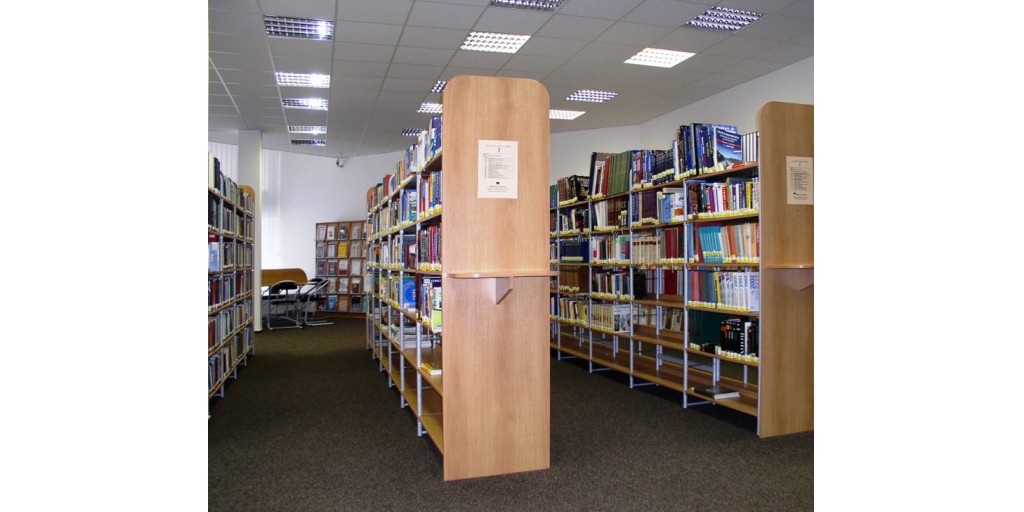 Knihovna Jinonice, UK 2000