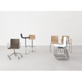 THIN chair with armrests, leather