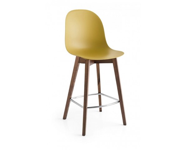 Academy bar stool, plastic seat