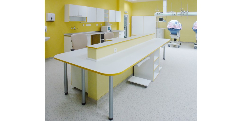 Porodnice a Neonatologie, nemocnice Č. Budějovice 2015