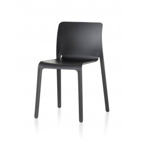 Židle FIRST - černá