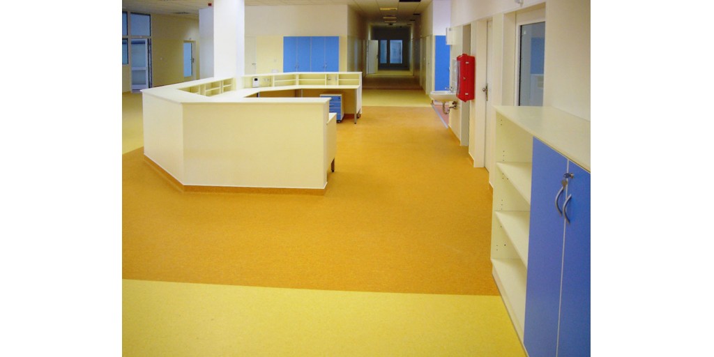 Dětská klinika, nemocnice Č. Budějovice 2009