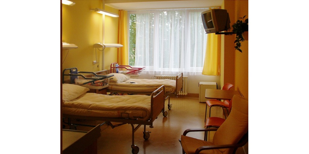 Porodnice, nemocnice Jablonec 2002