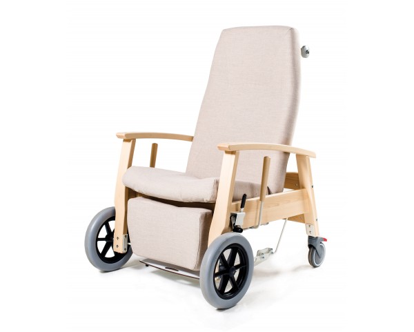 Comfortable reclining nursing chair on wheels GAVOTA F1