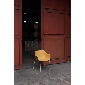 ABRIL chair with arms