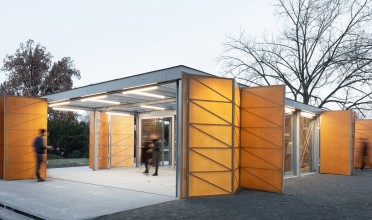 Jantarový pavilon na Výstavišti zaujal svou jednoduchostí porotu z České ceny za architekturu