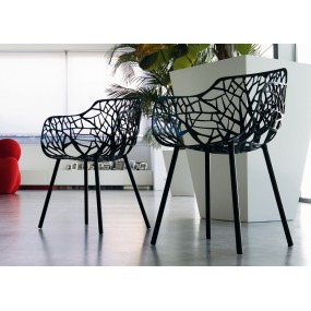 FOREST chair with armrests