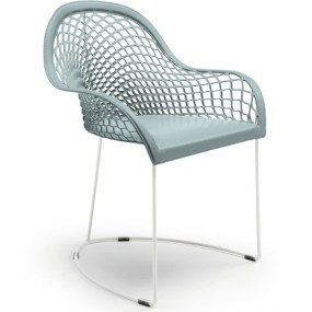 GUAPA chair with armrests