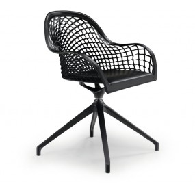 GUAPA chair with central base