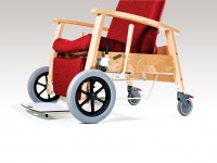 GAVOTA F2 comfortable reclining care chair on wheels with operator positioning - 3