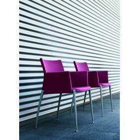 KALLA chair with armrests