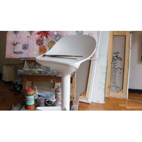 Spoon bar stool - white