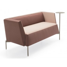 KENDO sofa with low backrest and table