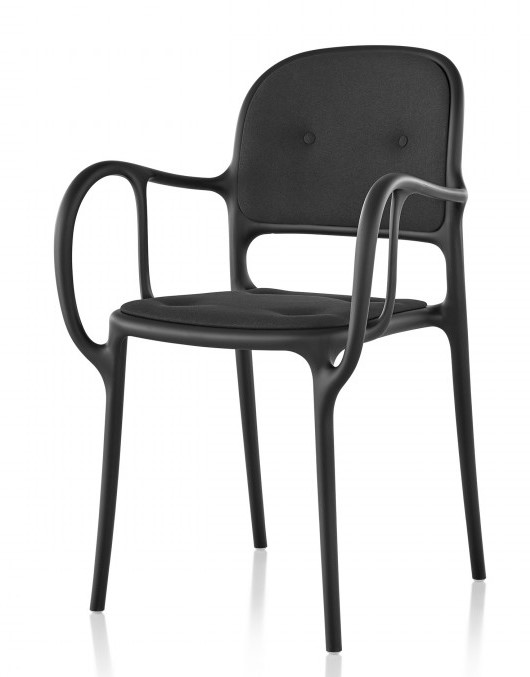 MAGIS - Čalouněná židle MILA - černá
