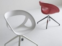 MOEMA U chair, upholstered - 2
