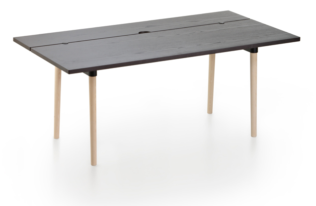 Levně MAXDESIGN - Stůl OFFSET s dřevěnou podnoží
