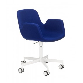 PASS chair with low base