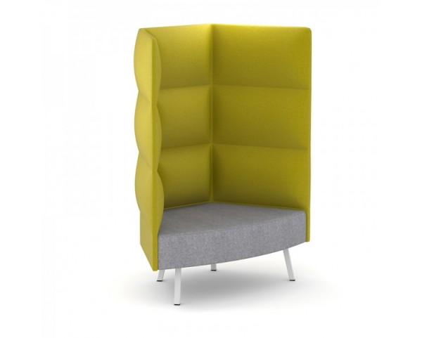 CUMULUS armchair with three-tier backrest