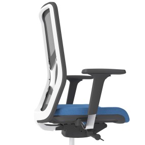 Pracovná stolička WIND s bielym rámom - sieťované operadlo