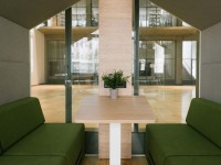 Prosklená akustická budka TREEHOUSE TH 4 G2 W, se sedátkem dřevěná - 3