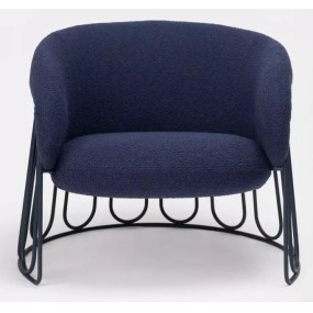 GINGER LOUNGE armchair with metal base